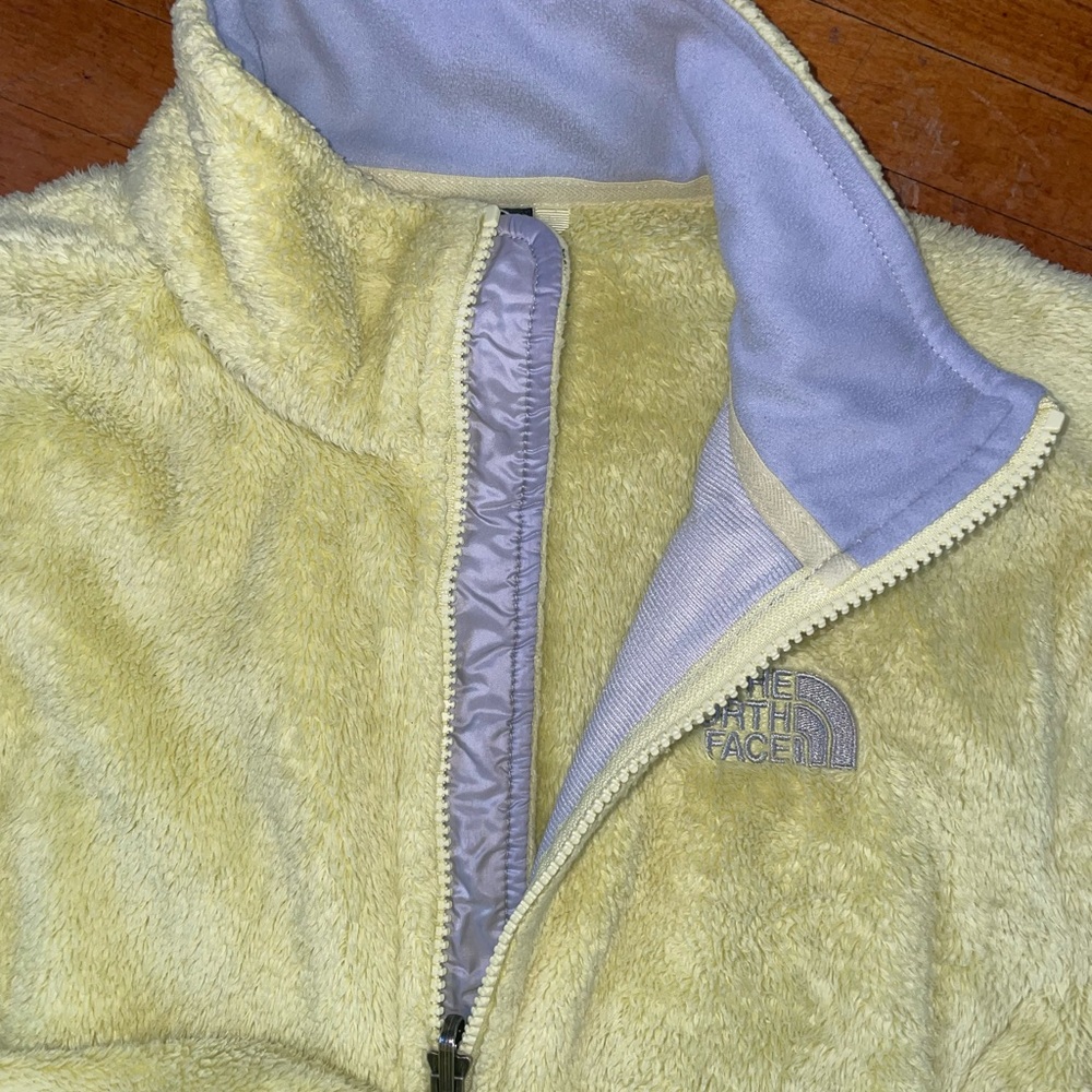 The North Face Light Yellow Fleece Jacket - Picture 9 of 15
